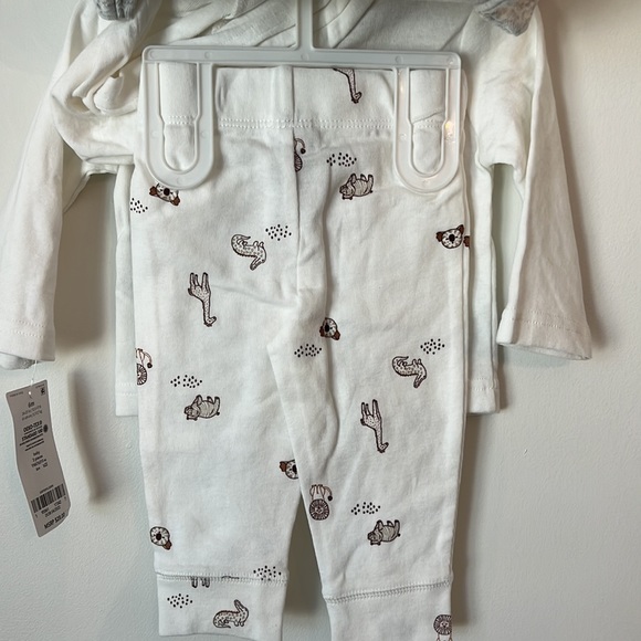 New with tags Carter’s 6mo 3 piece set - Picture 4 of 4